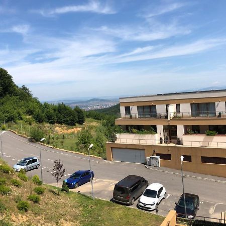 Iq Studio - Seasons Residence Brasov Exterior photo